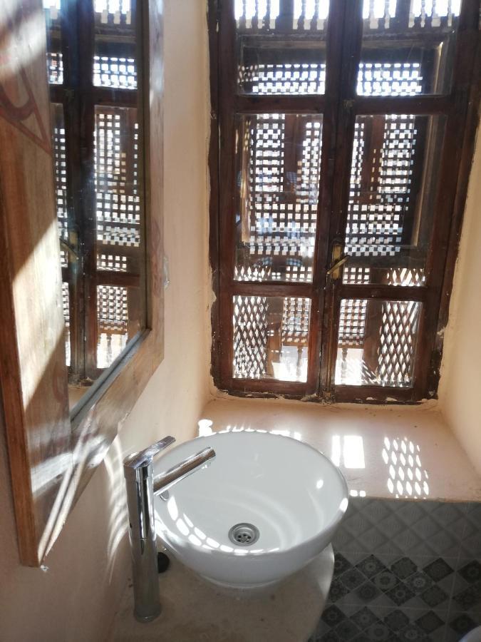 Riad Dar El Caid - Palais XIII Siecle Tozeur Exterior photo